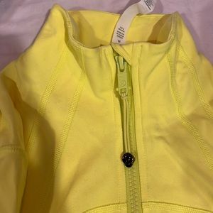 Lululemon electric lemon define jacket